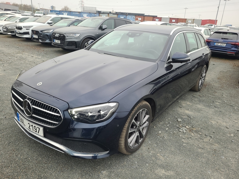 Mercedes-Benz E