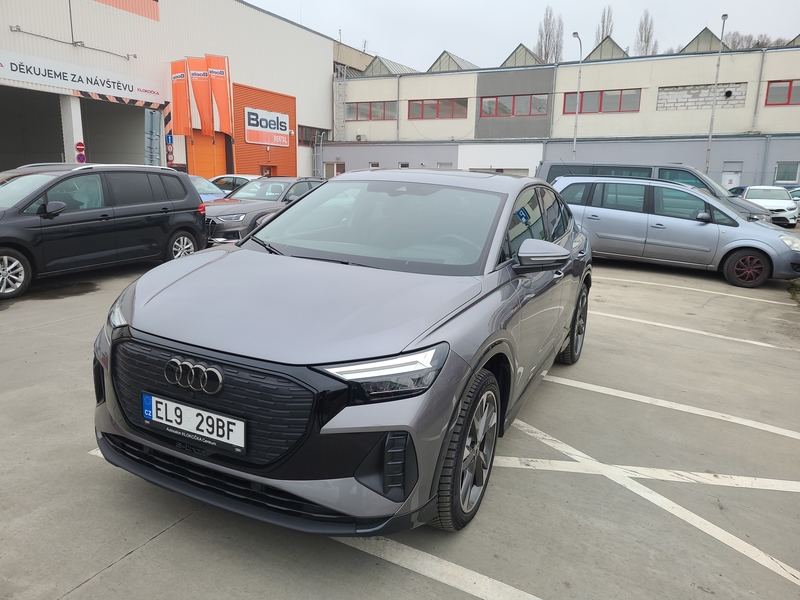 Audi Q4
