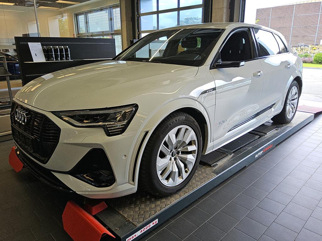 e-tron S quattro